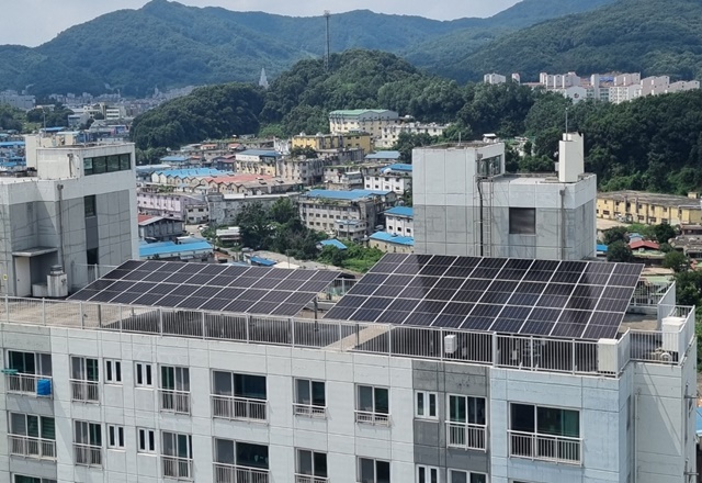 경기환경에너지진흥원, 아파트 3개 단지에 태양광 보급