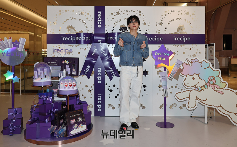 [영상] 친애하는 김도훈 '산리오 협업 캘린더 만나보세요'