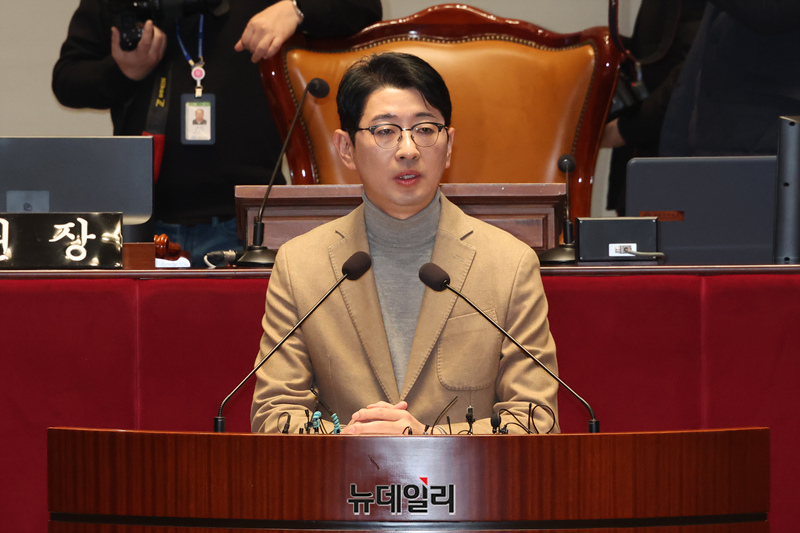 [포토] 독재악법 국민고발회서 발표하는 주진우 의원