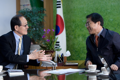 ▲ 장태평 농림수산식품부 장관은 24일 뉴데일리와 만나 