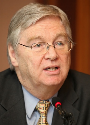 ▲ 닉 라일리 GM 아태본부 사장이 1일 서울 힐튼호텔에서 기자회견을 갖고 