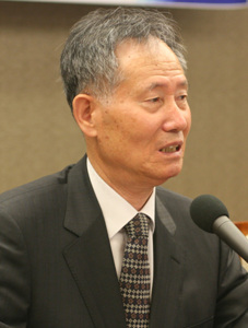 ▲ 주제발표를 맡은 안병직 서울대 명예교수. ⓒ 뉴데일리