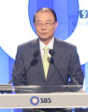 ▲ 최시중 방송통신위원장은 27일 서울 워커힐호텔에서 열린 '서울디지털포럼 2009'에 참석, 