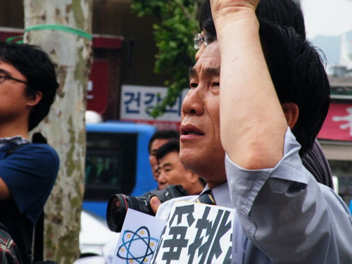 ▲ '북한 핵실험, 미사일 발사 전쟁도발 규탄대회'에서 시위를 하고 있는 관계자 ⓒ 뉴데일리