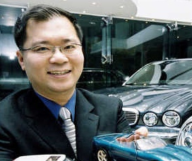 ▲ 지난 2005년 재규어&랜드로버코리아에서 영업사원으로 일할 당시의 황치훈. &nbsp;ⓒ 연합뉴스