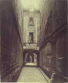 ▲ 아제: 텅 빈 안뜰 ⓒ 뉴데일리