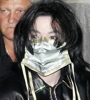 ▲ 미국 현지시각으로 25일 정오께 심장마비로 유명을 달리한 팝스타 마이클잭슨.  ⓒ 연합뉴스