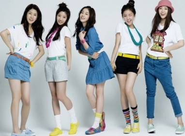 ▲ 2명의 멤버가 탈퇴하기 전인 '5인조' 였을 당시의 티아라.