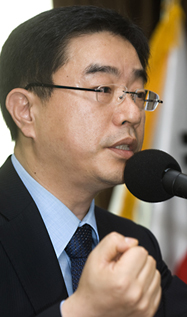 ▲ 이헌 변호사(시민과함께하는 변호사들 공동대표) 미디어발전위원회에서 110일간 활동한 이 변호사는 