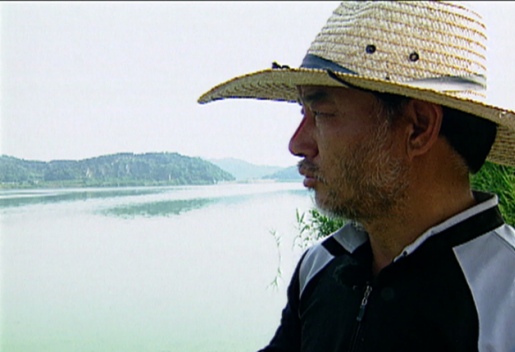 ▲ 농업용수로도 마음껏 쓸 수 없는 강 때문에 시름 이 깊은 서천군 농부 함태우씨, 그의 소망은 금강이 깨끗해져 걱정 없이 농사짓는 것이다.&nbsp;ⓒ 뉴데일리