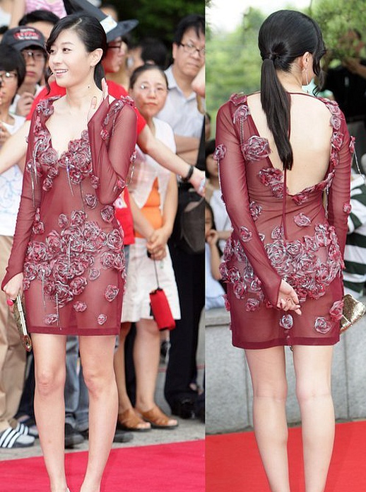 ▲ 16일 오후 경기도 부천시 부천시민회관에서 열린 '제13회 부천국제판타스틱영화제'(PiFan)의 개막식에 참석한 배우 전세홍이 레드카펫을 밟고 있다. ⓒ 연합뉴스