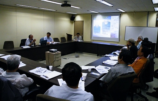 ▲ 시민사회포럼(대표 박재창)이 지난 17일 오후 광화문 희망포럼 세미나실에서'녹색성장의 전략과 과제'를 주제로 시민사회포럼을 개최했다.   ⓒ 뉴데일리