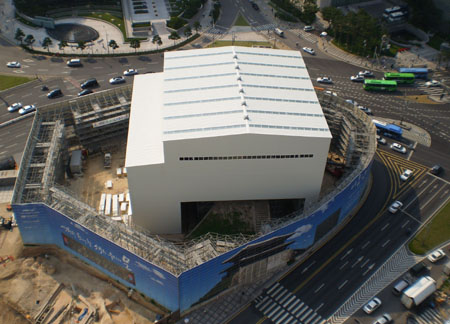 ▲ 가설 덧집이 설치된 숭례문 ⓒ 뉴데일리 <=문화재청 제공>