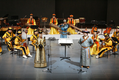 ▲ 유네스코 지정 공연 몽골국립관현악단의 모린쿠르 전통공연. ⓒ 뉴데일리
