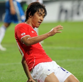 ▲ 12일 상암동 서울월드컵경기장에서 열린 축구 국가대표 한국과 파라과이 평가전에서 한국 박주영이 선제골을 성공시킨 뒤 세러머니를 하고 있다.&nbsp; ⓒ 연합뉴스