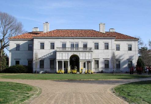 ▲                                                           미국의 upper class home.