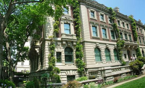 ▲                     Carnegie의 집. 지금은 Cooper hewit national design museum.