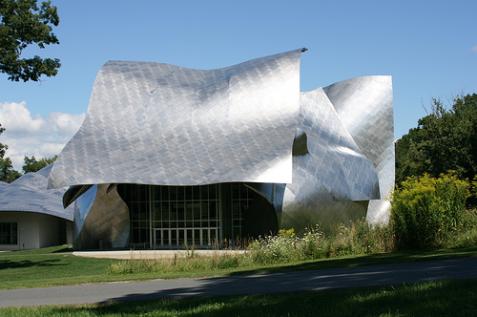 ▲ Frank Gehry의 뉴욕 Bard College 공연장.