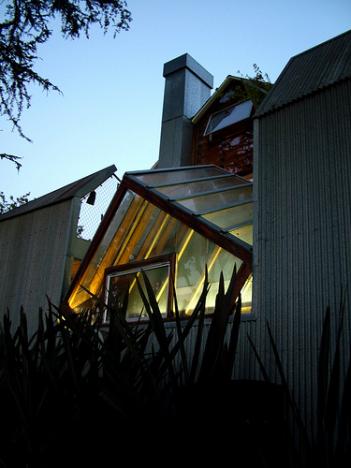 Frank Gehry가 설계한 집.