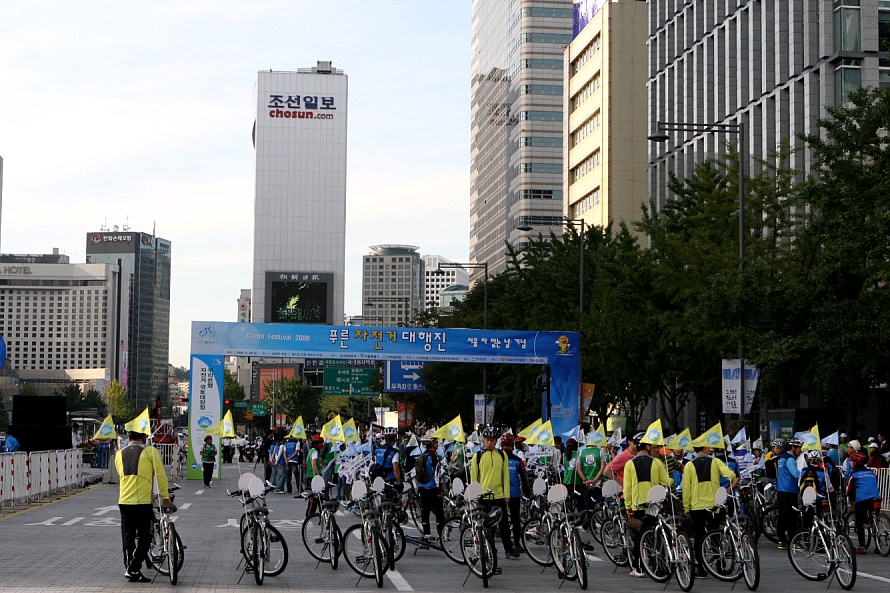 ▲ 자전거 행사 시작전, 대열을 준비하고 있는 시민들 모습. ⓒ 뉴데일리