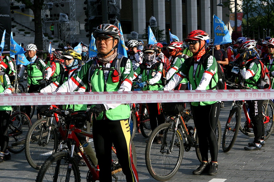 ▲ 자전거 행사 시작 전, 대열을 준비하고 있는 시민들 모습. ⓒ 뉴데일리