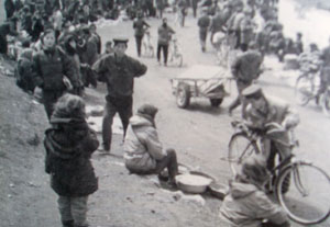 ▲ 식량을 찾아 나선 북한 주민들. ⓒ 뉴데일리