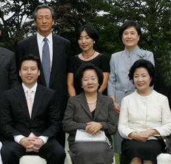 ▲ 앞 줄 가운데가&nbsp;故 이정화 여사. ⓒ 연합뉴스