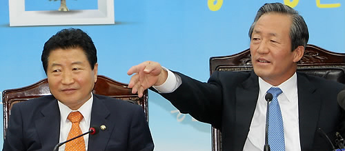 ▲ 7일 오전 여의도당사에서 열린 한나라당 최고중진연석회의에서 정몽준 대표가 발언하고 있다. ⓒ연합뉴스