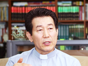 ▲ 두리하나 교회 천기원 목사 ⓒ 뉴데일리