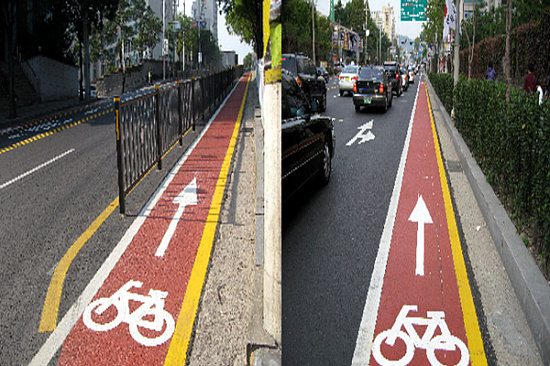 ▲ 서울권장색(SC0048)으로 조성된 오현길(좌)과 월계로(우)ⓒ서울시