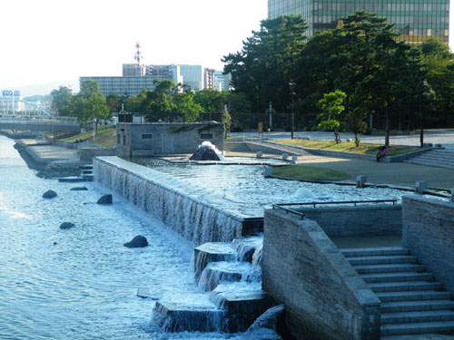 ▲ 무라시키 강변의 잘 정돈된 수변 공원 ⓒ 뉴데일리