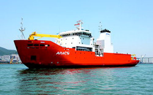 ▲ 우리나라 최초의 쇄빙연구선 아라온호 ⓒ한진중공업 제공&nbsp;