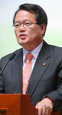 ▲ 한나라당 최고위원으로 선출된 정의화 의원 ⓒ연합뉴스