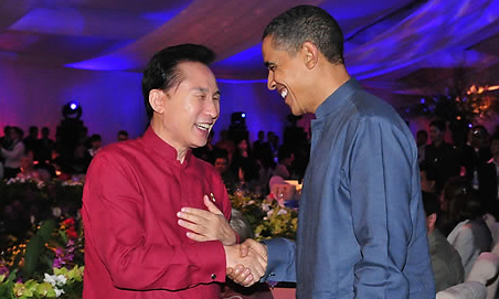 ▲ 싱가포르 APEC 정상회담에서 만난 이명박 대통령과 버락 오바마 미국 대통령 ⓒ연합뉴스