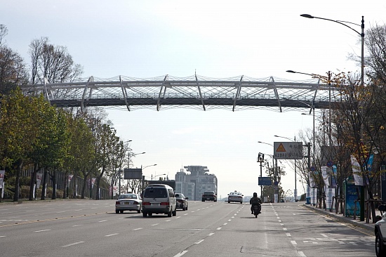 ▲ 서울 성묘병원에서 바라본 누에다리 전경ⓒ서초구청