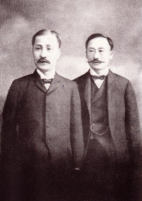 송병준(왼쪽)과 이용구.