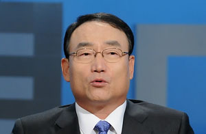 ▲ 김인규 KBS 신임 사장이 24일 취임사를 하고 있다. ⓒ연합뉴스