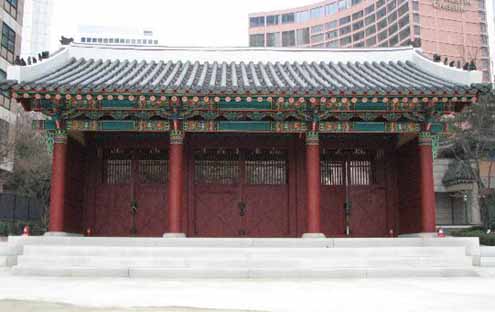 ▲ 헐린 뒤 사라졌다가 40년 만에 발견돼 이전 복원된 환구단 정문 ⓒ뉴데일리 