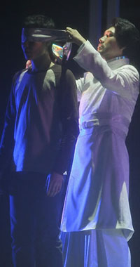 ▲ 서울 서초동 예술의전당 토월극장에서 열리고 있는&nbsp;뮤지컬 '퀴즈쇼' ⓒ 연합뉴스