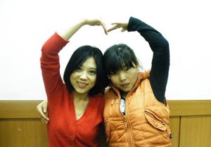 ▲ 김은경(왼쪽) 은심 자매 ⓒ 뉴데일리