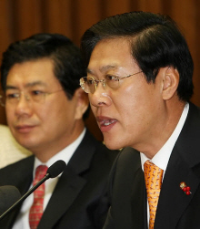 ▲ 5일 오전 국회 본청에서 열린 한나라당 원내대책회의에서 장광근 사무총장이 발언하고 있다 ⓒ&nbsp;연합뉴스