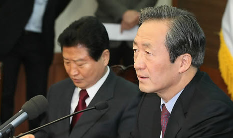 ▲ 한나라당 정몽준대표가 11일 오전 서울 여의도 당사에서 열린 최고위원회의에서 세종시 관련 발언하고 있다 ⓒ&nbsp;연합뉴스