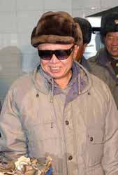 ▲ 올해 김정일 건강이 급격 악화돼 김정은으로의 공식 권력승계 가능성이 있는 것으로 관측됐다. ⓒ 뉴데일리