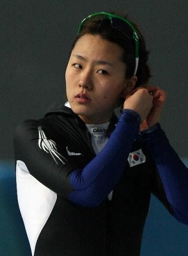 ▲ 밴쿠버 동계올림픽 여자 스피드 스케이팅 500m에 참가, 금메달을 획득한&nbsp;이상화.&nbsp; ⓒ 연합뉴스