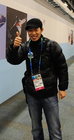 ▲ 2010 밴쿠버 동계올림픽 스피드스케이팅의 SBS 해설위원 제갈성렬 ⓒ&nbsp;SBS