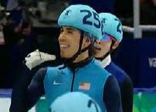 ▲ 경기 직후 목을 긋는 시늉을 하고 있는 오노  ⓒ SBS 방송 캡처 