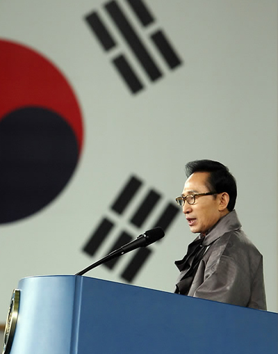 ▲ 이명박 대통령이 1일 천안 독립기념관에서 열린 제91주년 3.1절 기념식에서 기념사를 하고 있다. ⓒ 연합뉴스