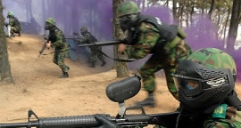 ▲ 지난 1월 27일 경기도 안산 예비군 훈련장에서 육군 51사단 철마부대의 2010년 예비군훈련 시범식 교육 및 세미나가 열려 참가 예비군들이 실전같은 훈련을 받고 있다.&nbsp; ⓒ 연합뉴스