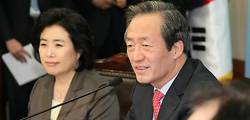 ▲ 한나라당 정몽준대표가 4일 오전 여의도당사에서 열린 최고위원회의에서 발언하고 있다 ⓒ&nbsp;연합뉴스 