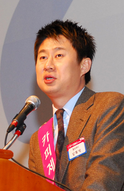 ▲ ‘2010 카피제로 캠페인’ 홍보대사로 선정된 개그맨 남희석  ⓒ SPC